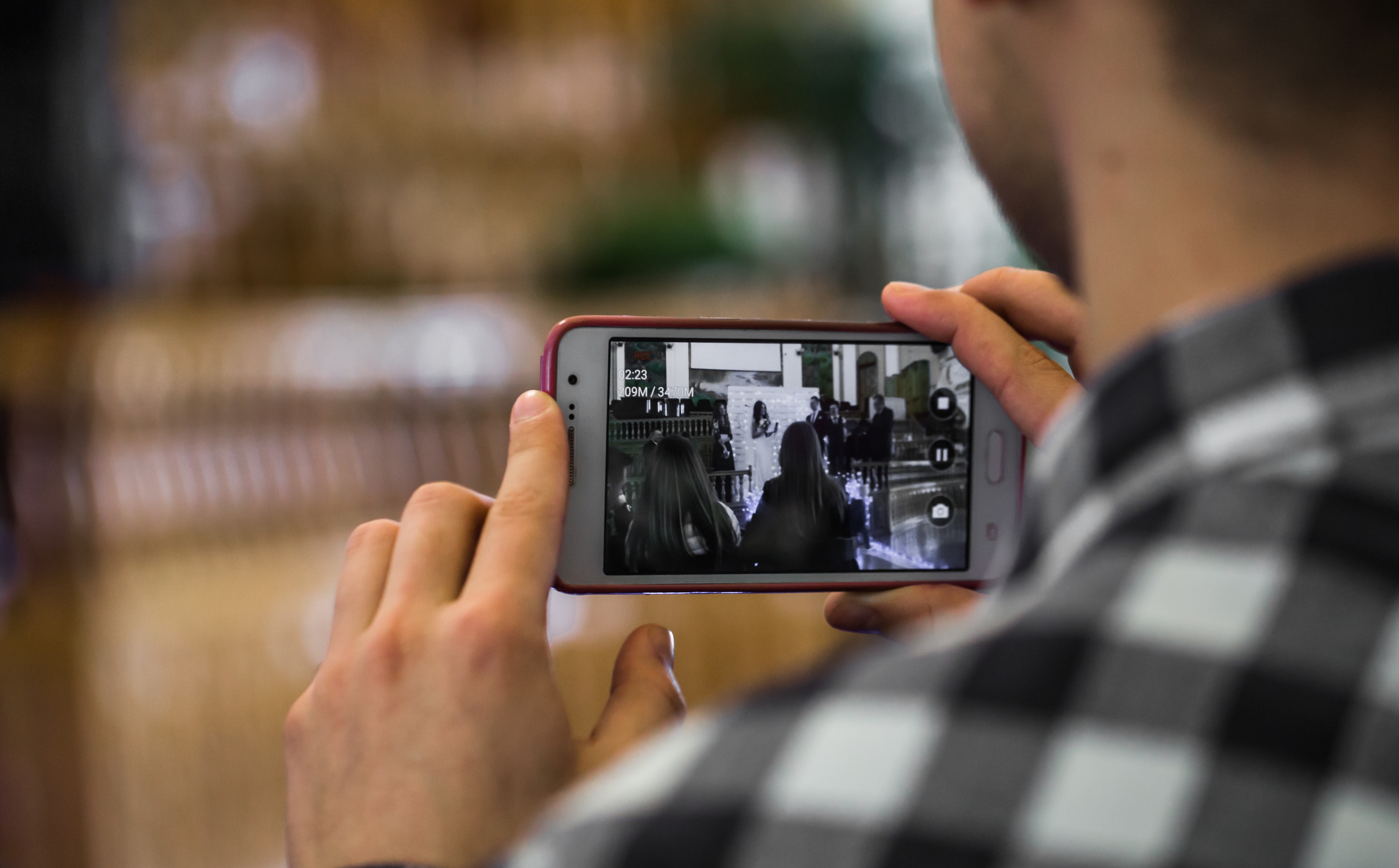 Unternehmerapéro «Richtig gut filmen mit dem Smartphone»
